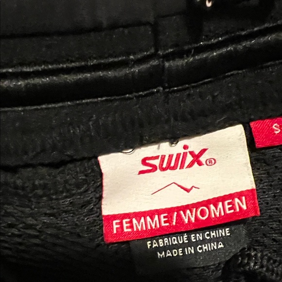 Sleek Black Women's Swix Alpamayo Tight - Picture 2 of 11